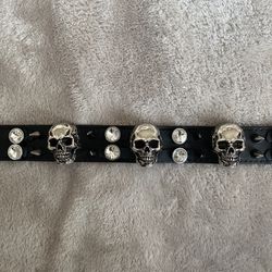 Skull Stud Diamond Collar 