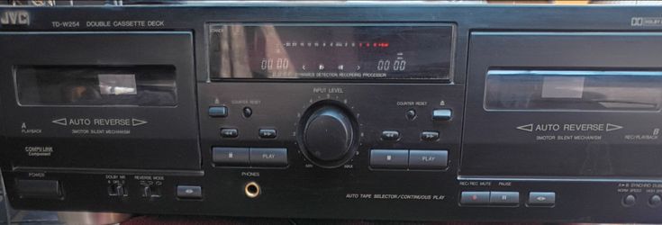JVC dual cassette deck