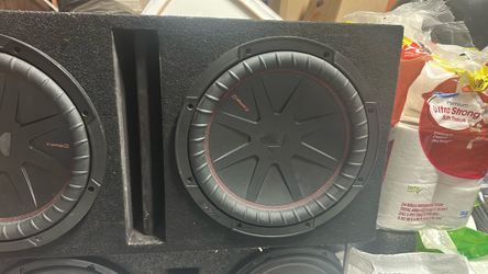 Kicker CompQ Dual Subwoofer Box