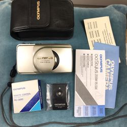 Olympus Stylus Zoom 115 Deluxe 35mm Film Camera