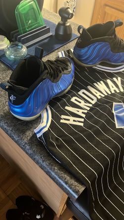 Foam Deposits Shoes And Matching Jersey