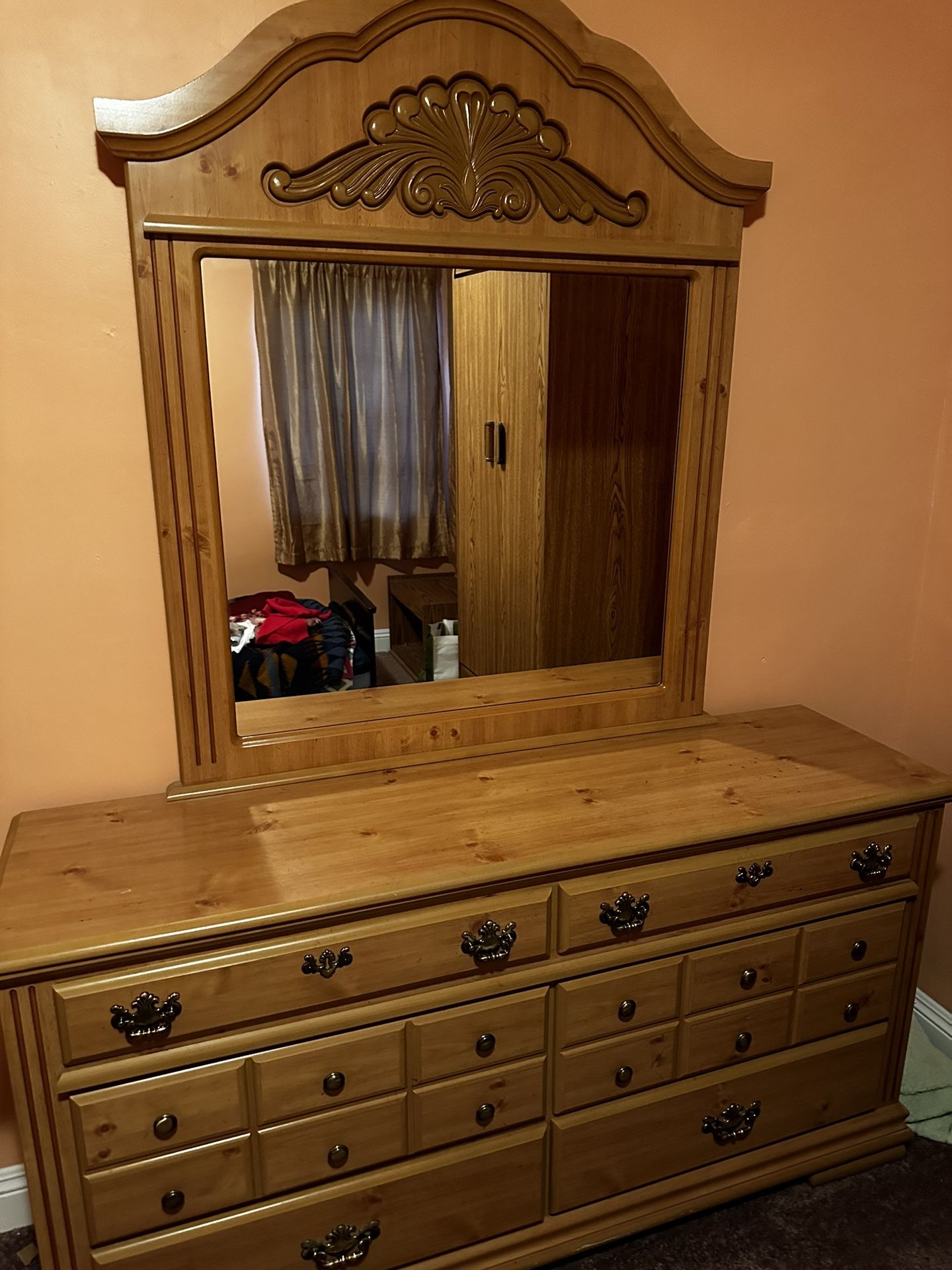 Oak Dresser With Mirror And Nightstand 