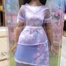 Disney Encanto Isabela Madrigal 