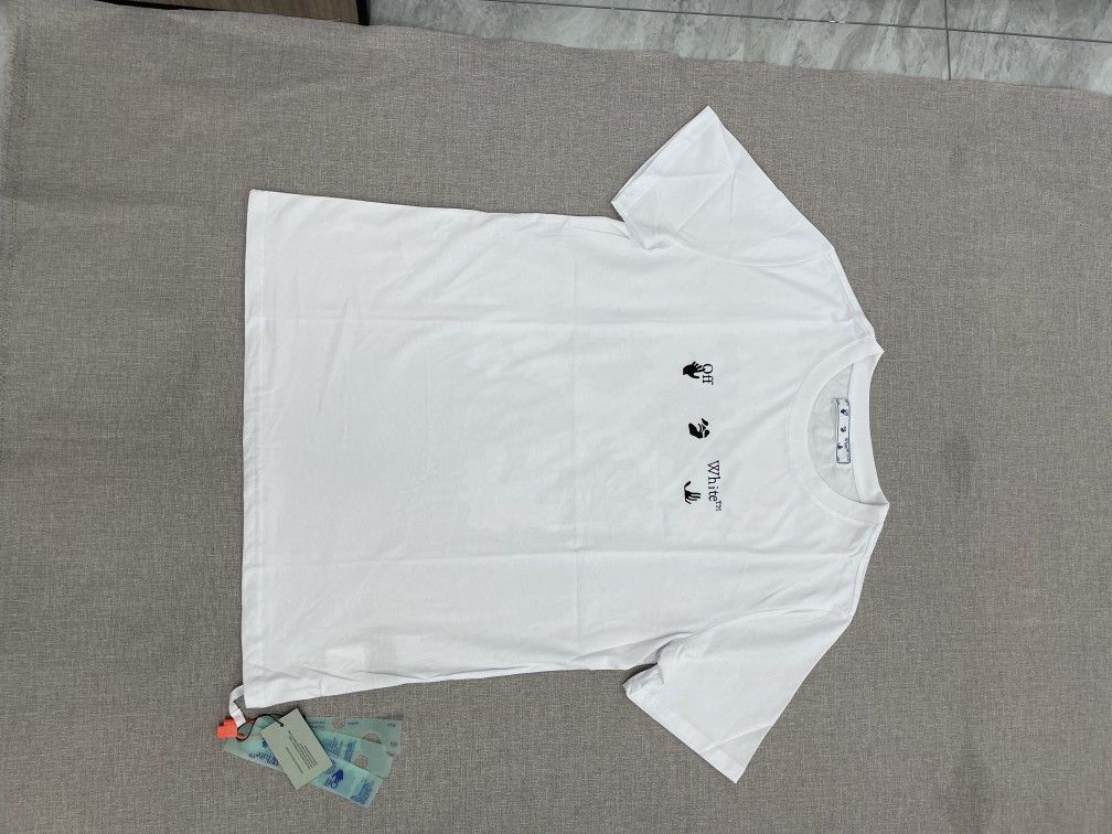 Off-White T-shirt