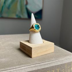 Zirconia Blue Statement Ring ( size 7 ) firm on price