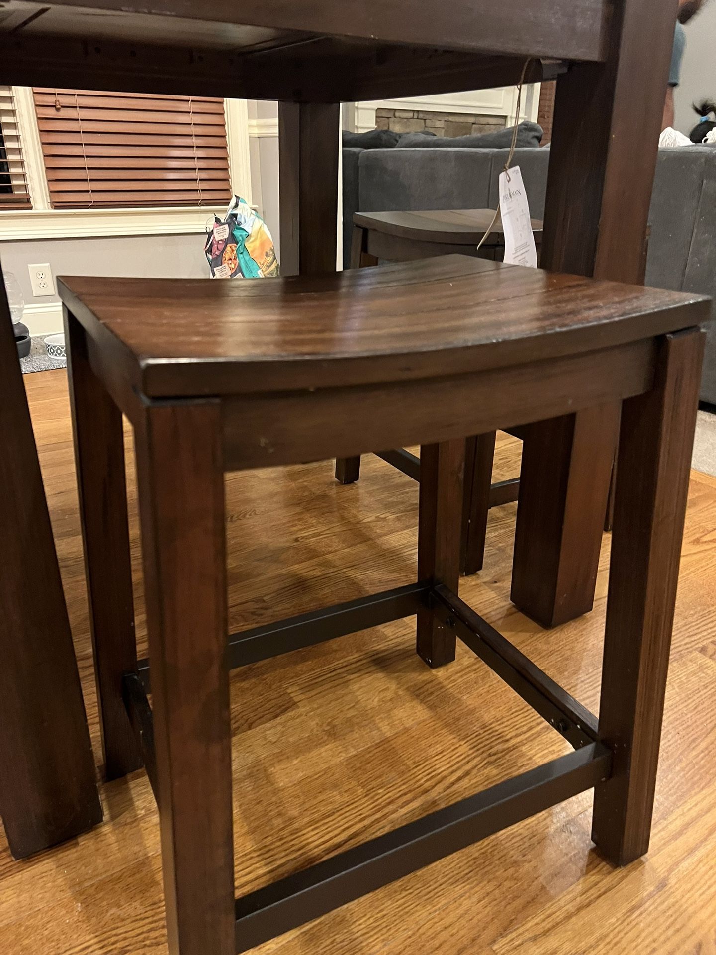 Pike and Main 5 piece Dinning set For sale for Sale in Cumming, GA