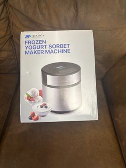 Frozen yogurt machine
