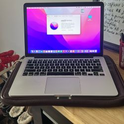 Macbook Pro Latop (Runs on newest macOS Monterey)
