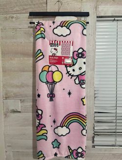 Hello Kitty Blanket 
