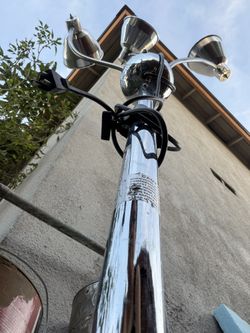 Salon Style Lamp for lashing or other cosmetic purposes 