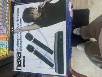 Wireless microphones