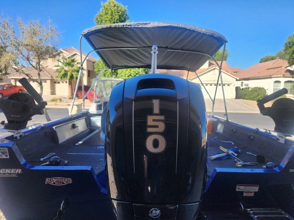 2019 Tracker Pro guide WT 175.deep V