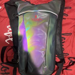 Reinos Black Flash Reflective Hydration Backpack