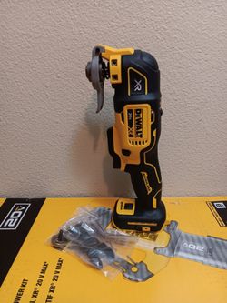 Brand New Dewalt XR multi tool($99.14