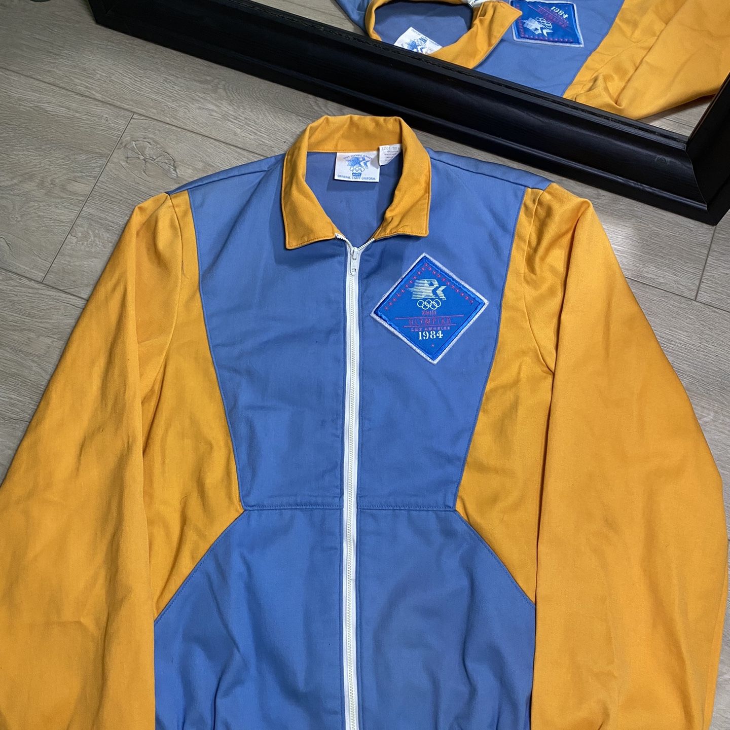 Very Rare Vintage 1980s Olympics STAFF LEVIS Jacket for Sale in 