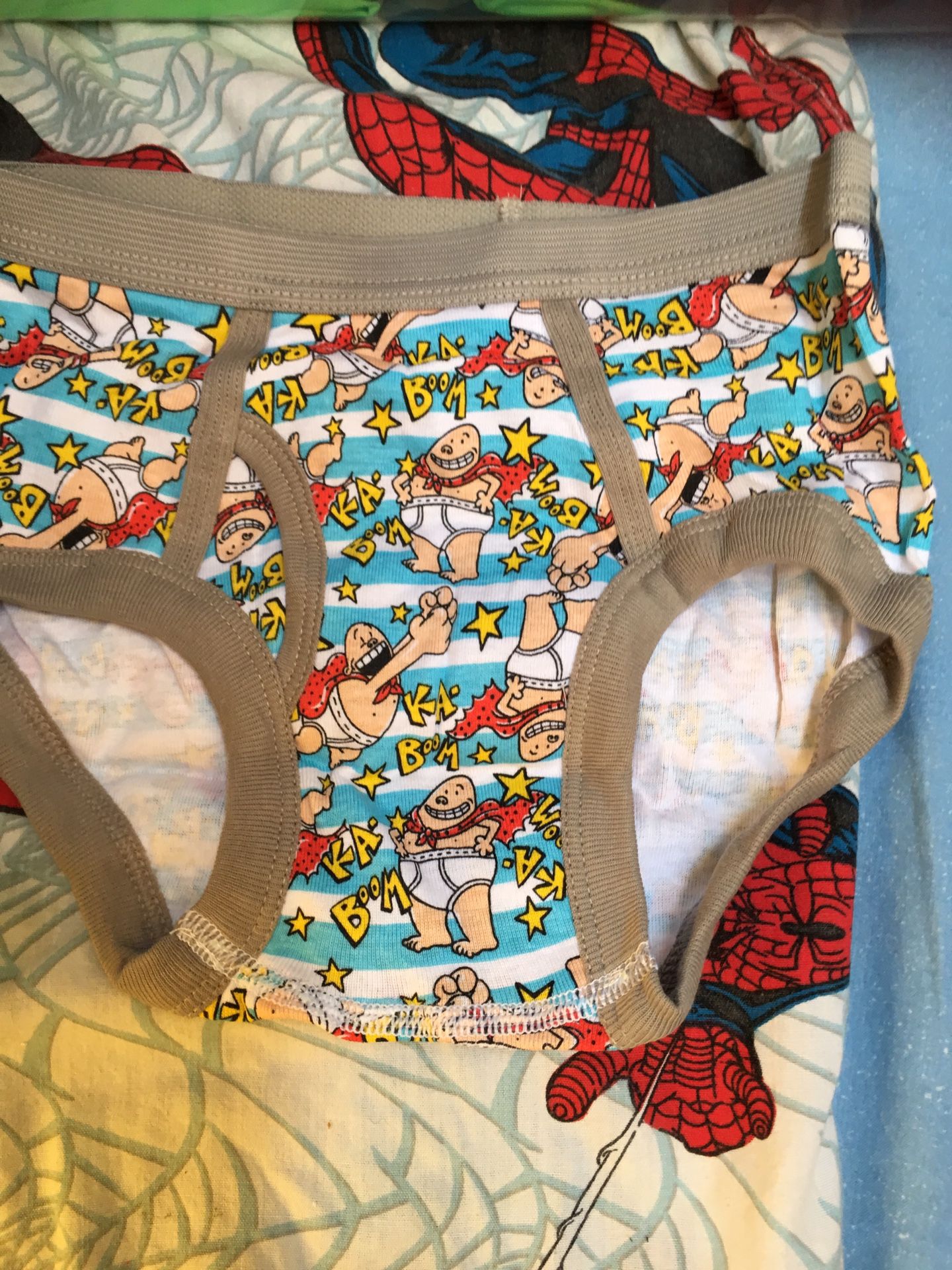 Ropa interior para niños