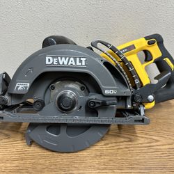 DEWALT DCS577B FLEXVOLT 60V MAX Cordless Brushless 7-1/4 in. Wormdrive Style Circular Saw (Tool Only)