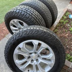 Chevy Silverado rims and tires 275/60/20