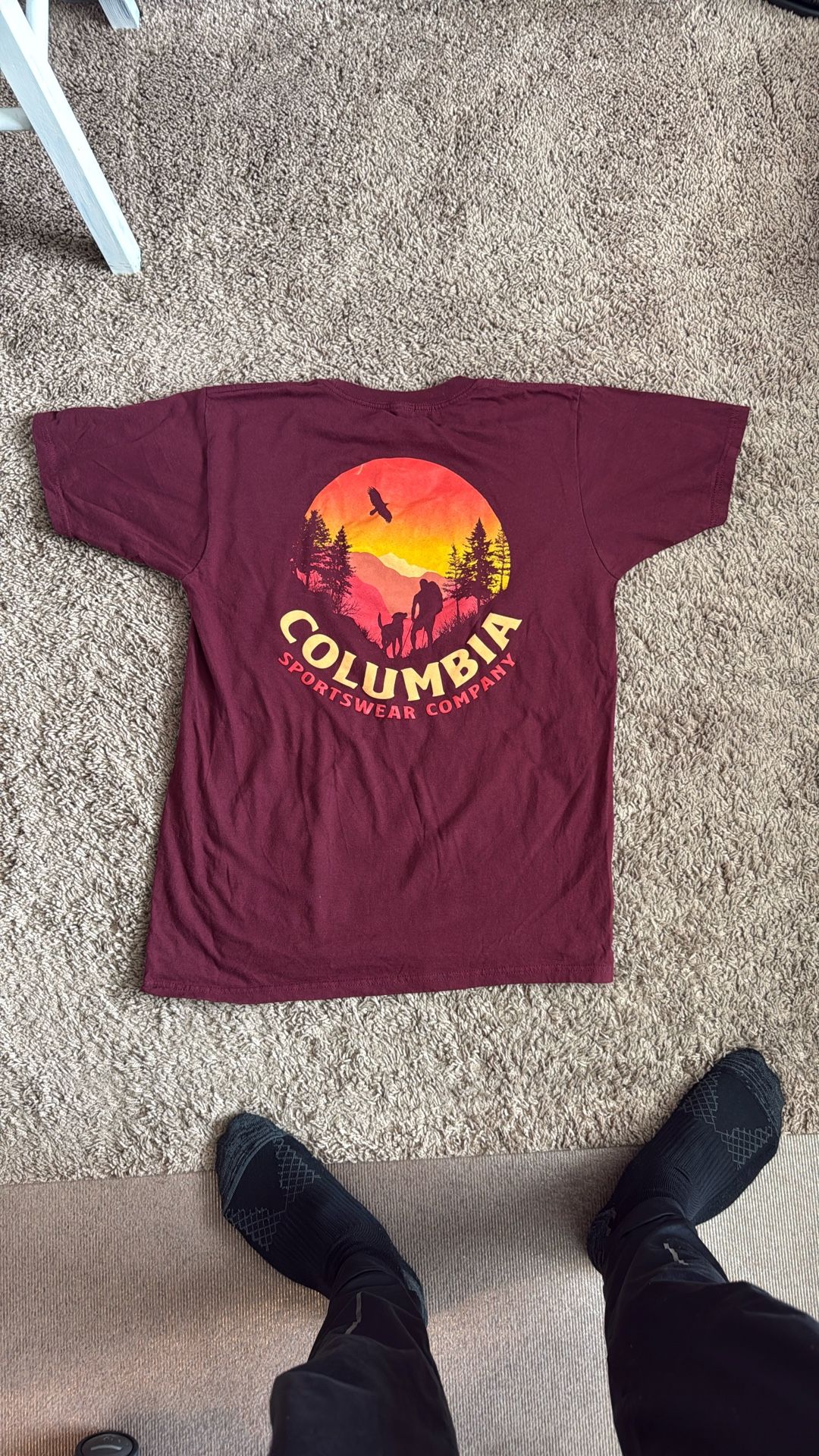 Men’s Medium Columbia T Shirt