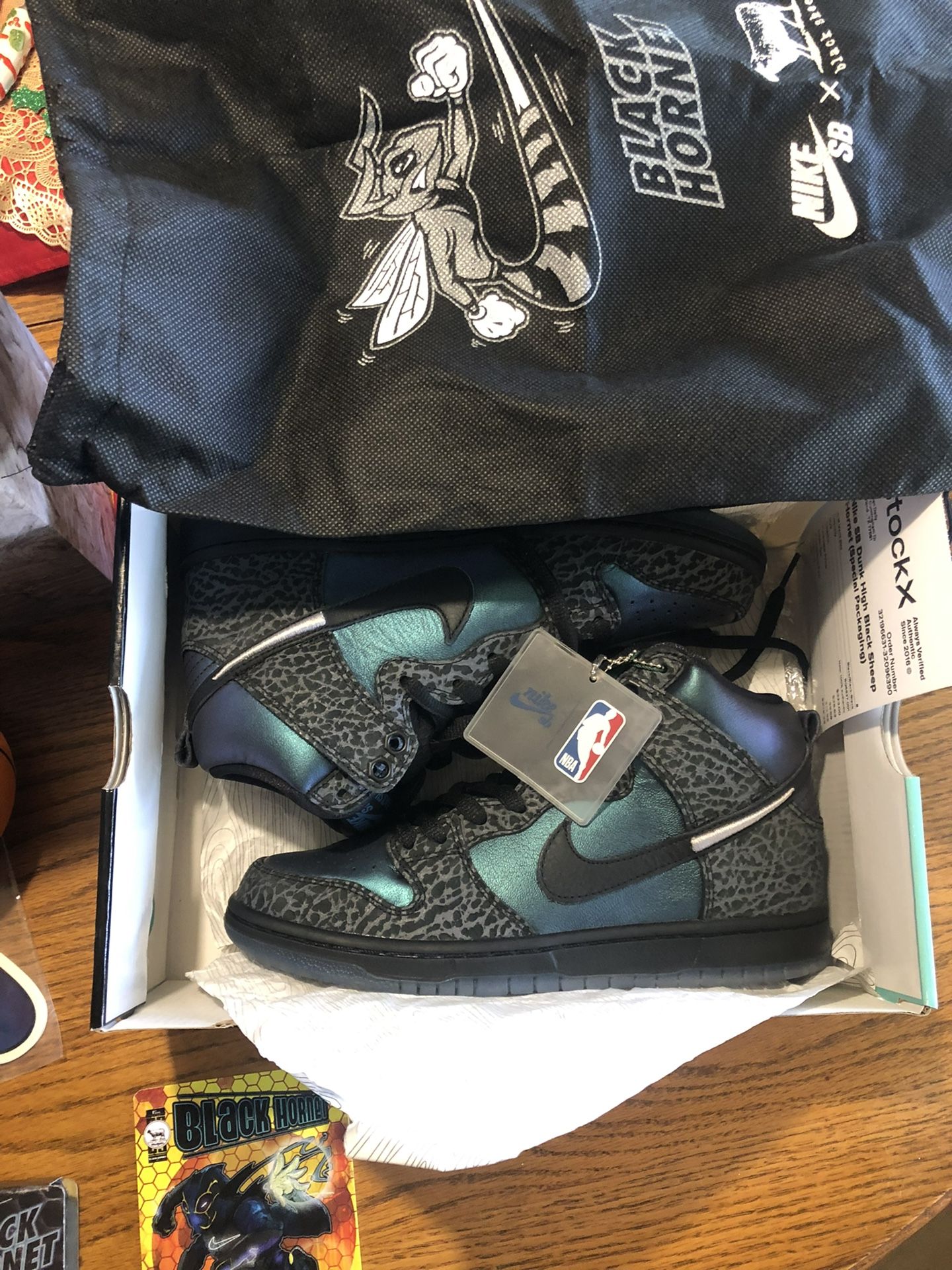 Black Hornet Sb Dunk Men Size 8 DS With Receipt