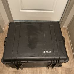 Pelican 1620 Case  (Black) Used Nothing Wrong /Cash Only /No Delivery /South Austin Pickup 