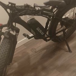 GUNAI E BIKE 