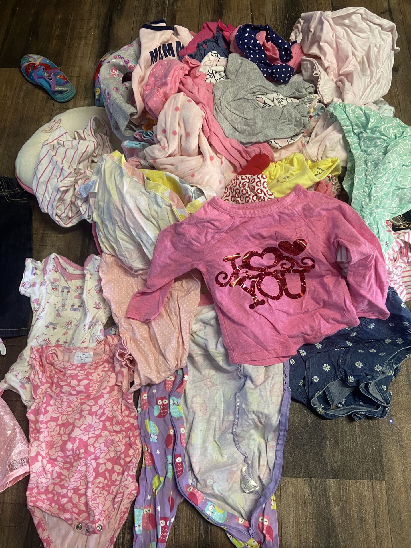 Assortment Of Baby Girls Clothes Size 12 Months