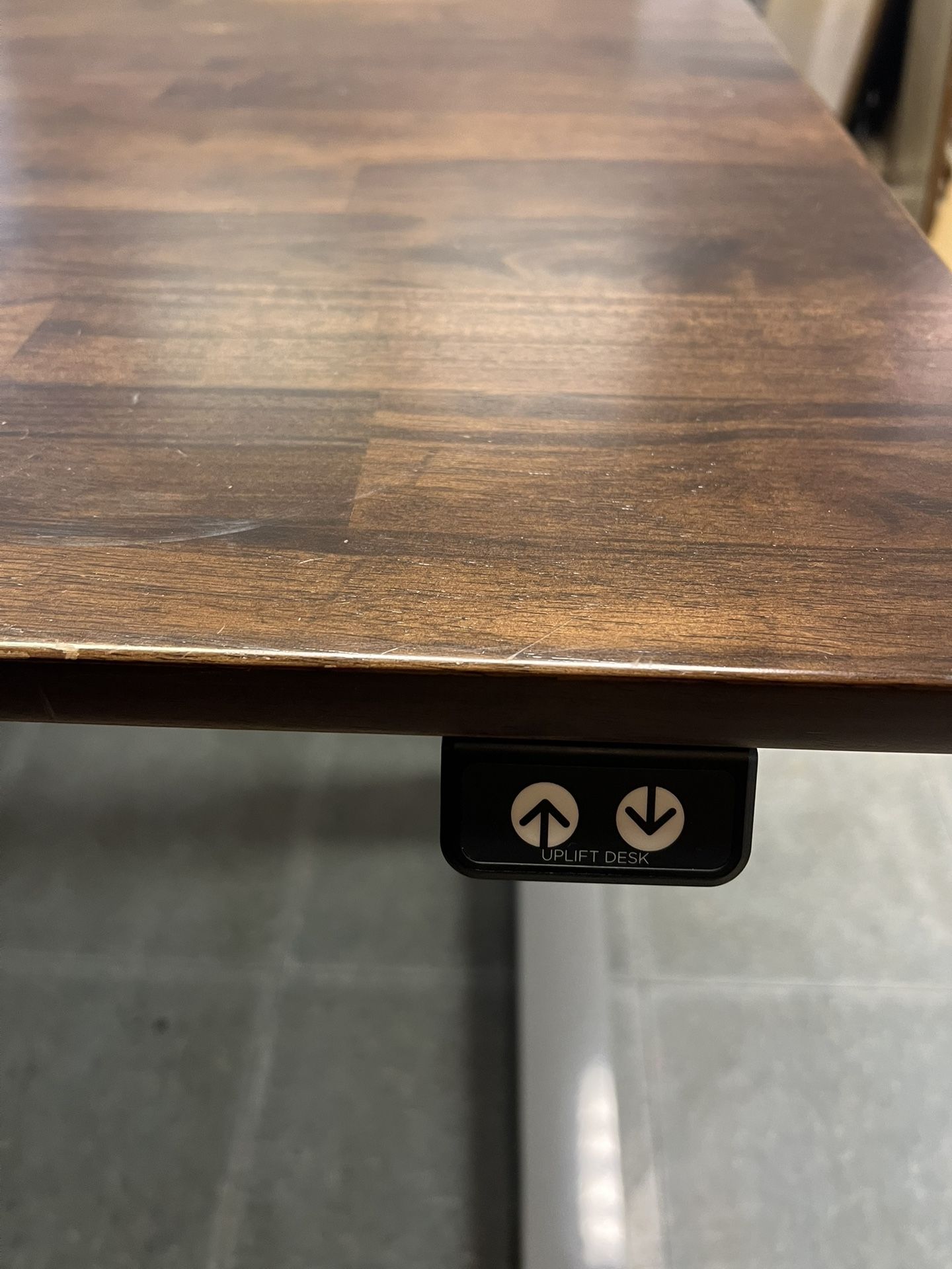 Height Adjustable Desk