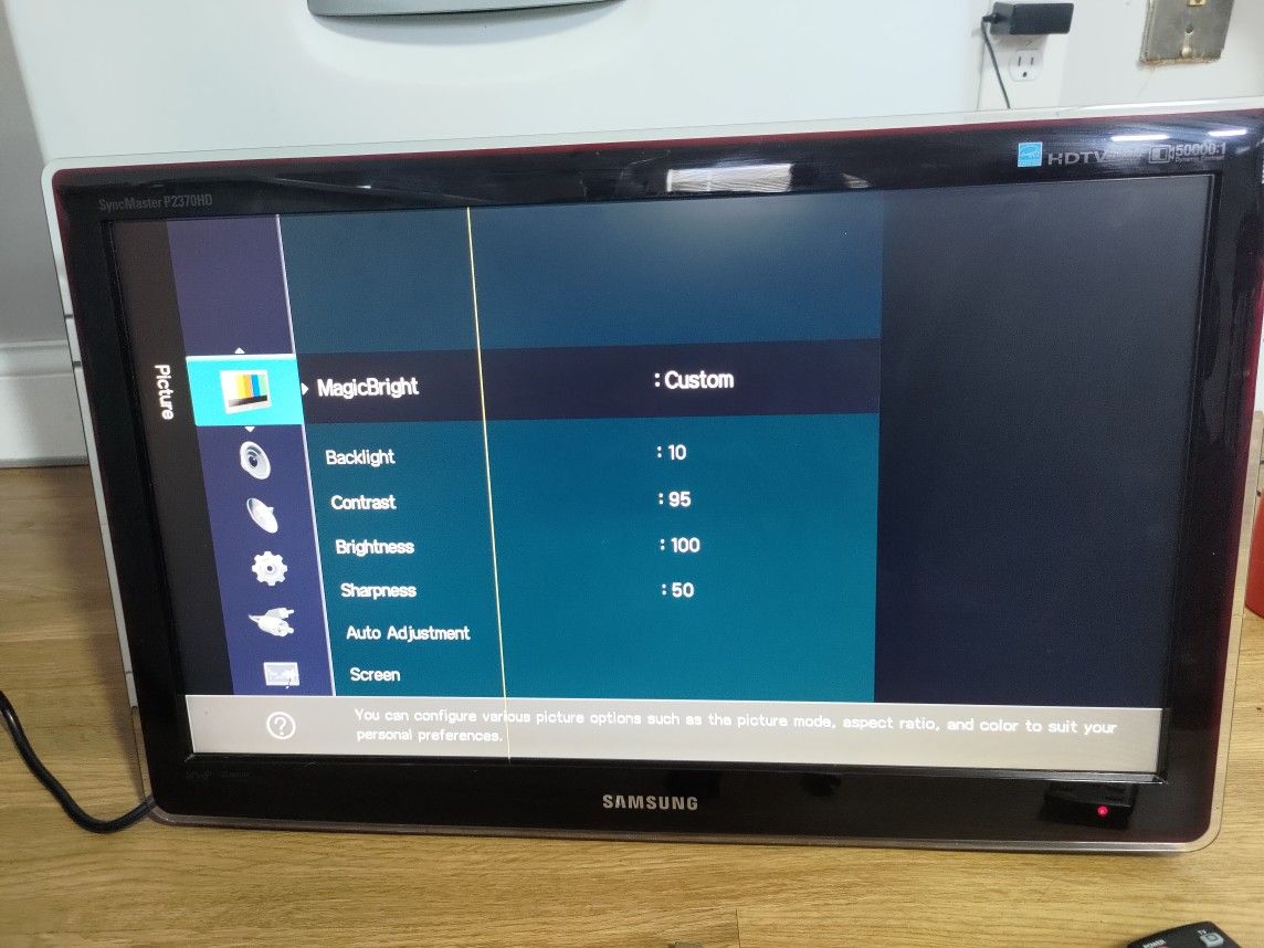 Samsung HDTV Monitor With Google Chromecast 