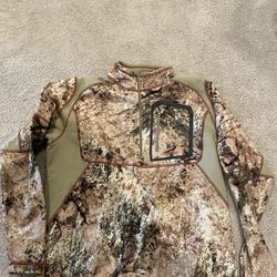Cabela’s Fleece Camo 1/4 Zip