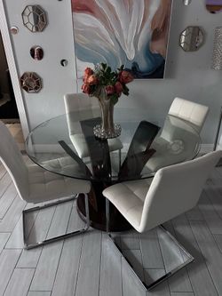 Dining Table and chairs