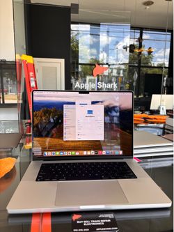 MacBook Pro 16”M2 Pro Chip 32GB 512SSD! 90 Day warranty! We offer financing.