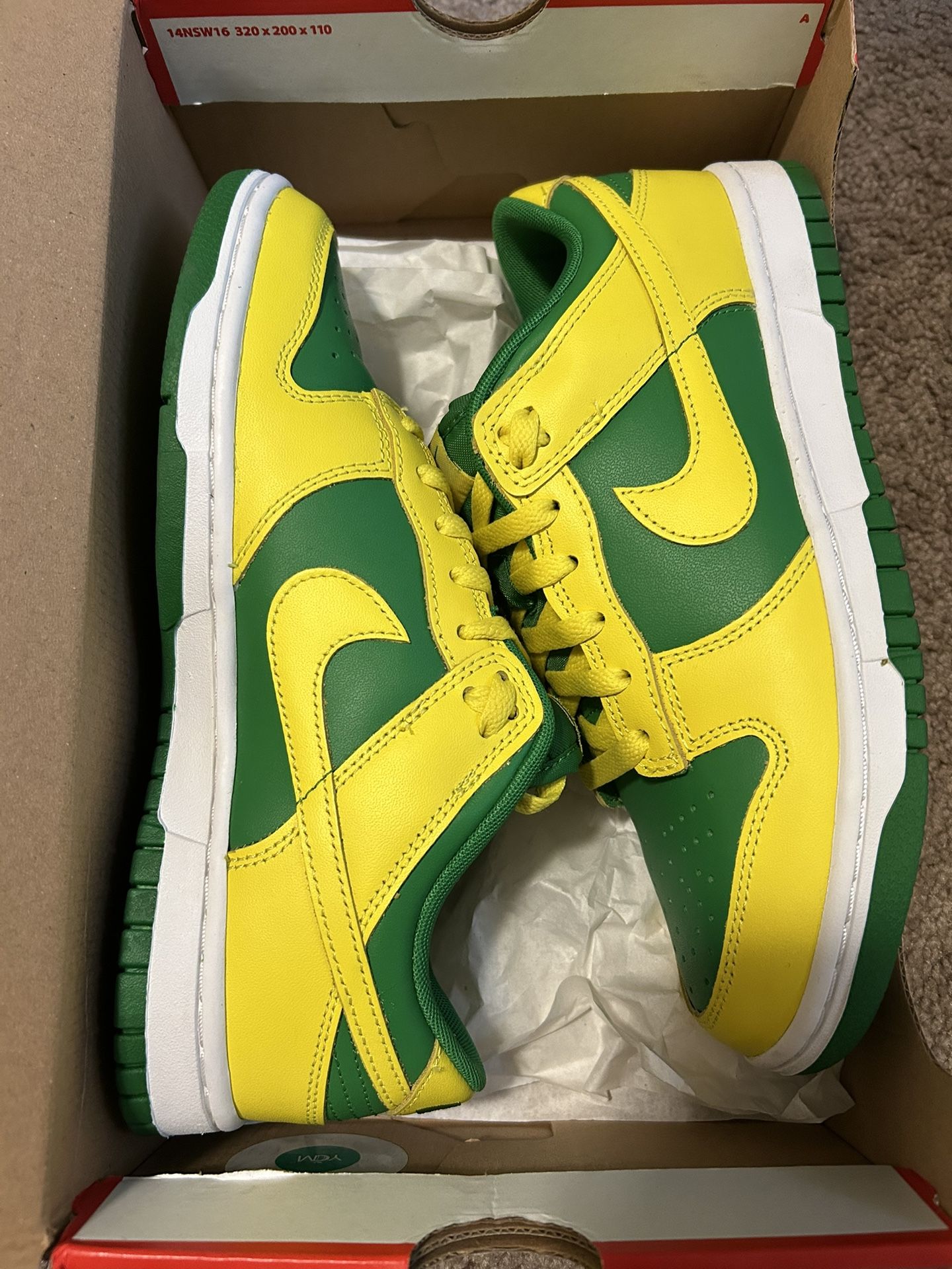 Nike Dunk Low Reverse Brazil Size 8