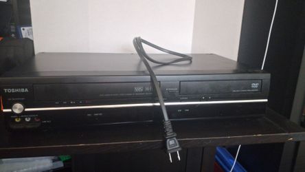 Toshiba SD-V296 DVD /VCR Combo VHS spits out tapes