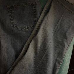 Levi jeans