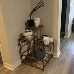 Plant Stand With Planters And Light 