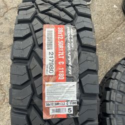 38x12.50r17 Nitto Ridge Grappler