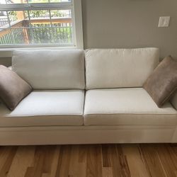 Biltwell Custom-built Sofa