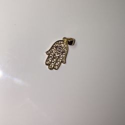 Neckles Charm 
