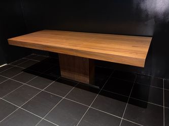 Expanding Modern Pedestal Table Self Storing Leaf