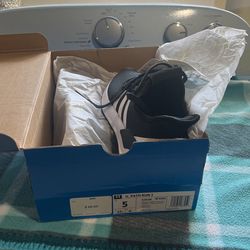 Adidas Size 5