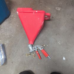 Hopper Gun Sprayer With 3 Spray Tips 