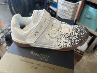 STAMP BOA® FLAT SHOES - BLACK/WHITE SPLATTER