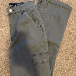 NWT Hollister Ultra High-Rise Dark Grey Cargo Dad Pants