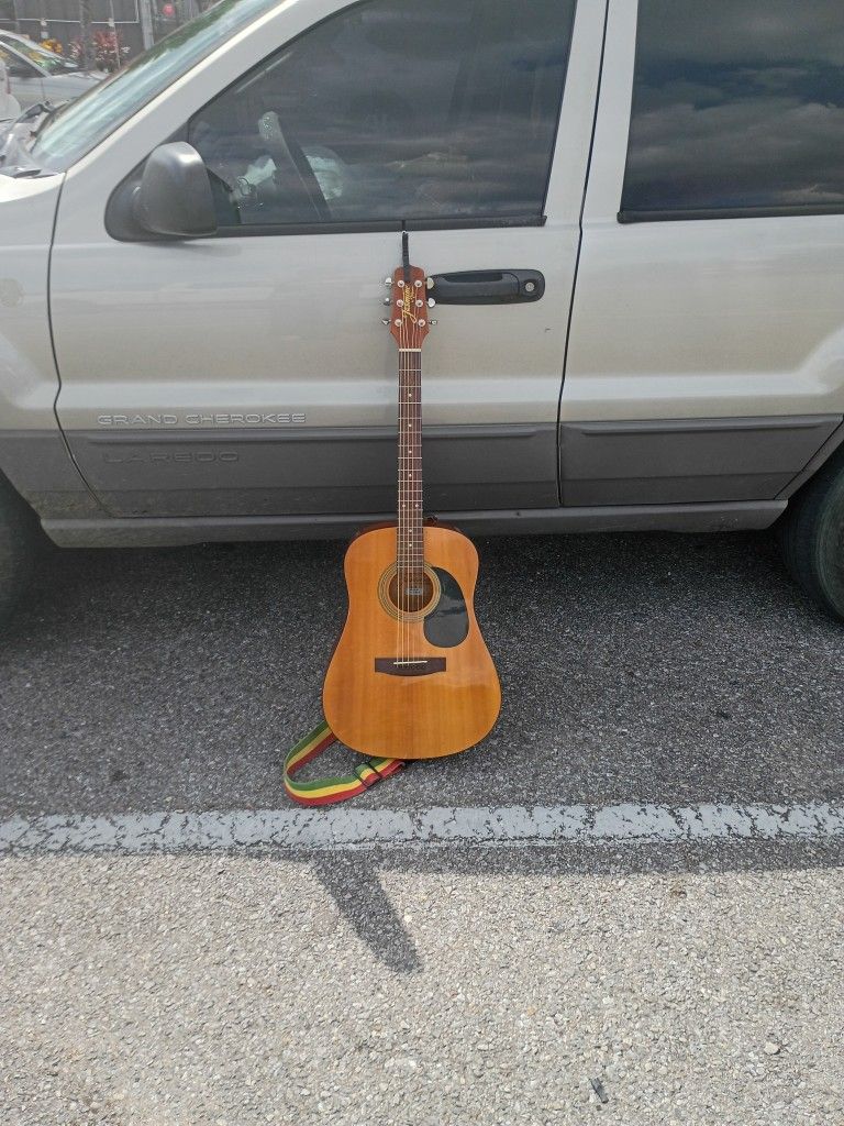 Guitar 