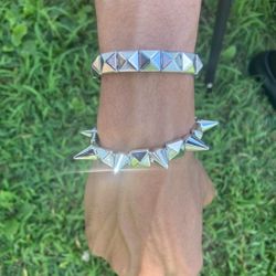 2 pcs RARE Gothic Silvery Elastic Bead Studded Spike Bracelet - PLASTIC  Punk Silver color rivet bracelet Bead studs square Spike Wristbands Jewelry