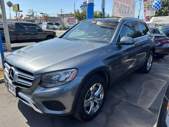 2017 Mercedes-Benz GLC 300