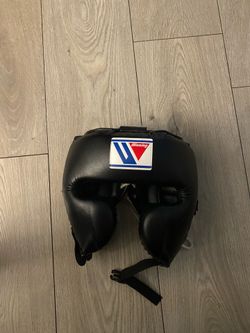 Winning head gear