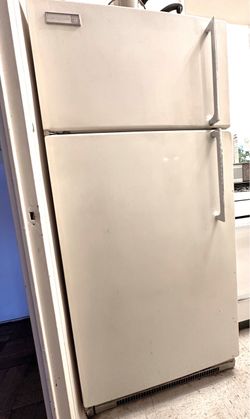 *** VINTAGE WESTINGHOUSE REFRIGERAGOR/FREEZER ***