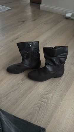 Women Boots
